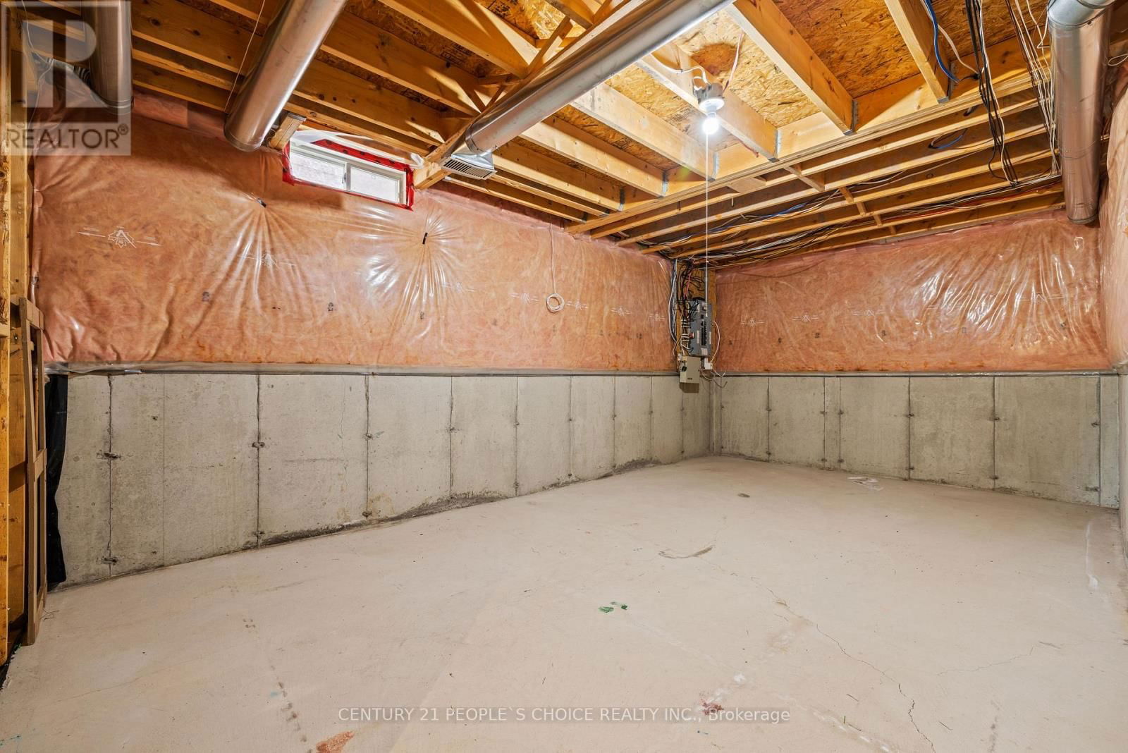 2490 VALLEYRIDGE DRIVE Image 42