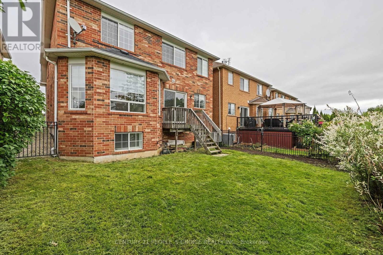 2490 VALLEYRIDGE DRIVE Image 5
