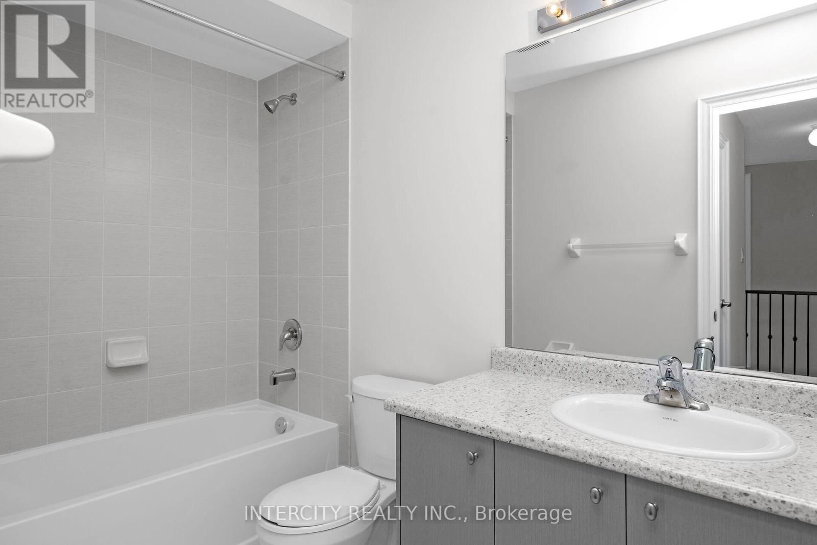 42 QUEENPOST DRIVE Image 30