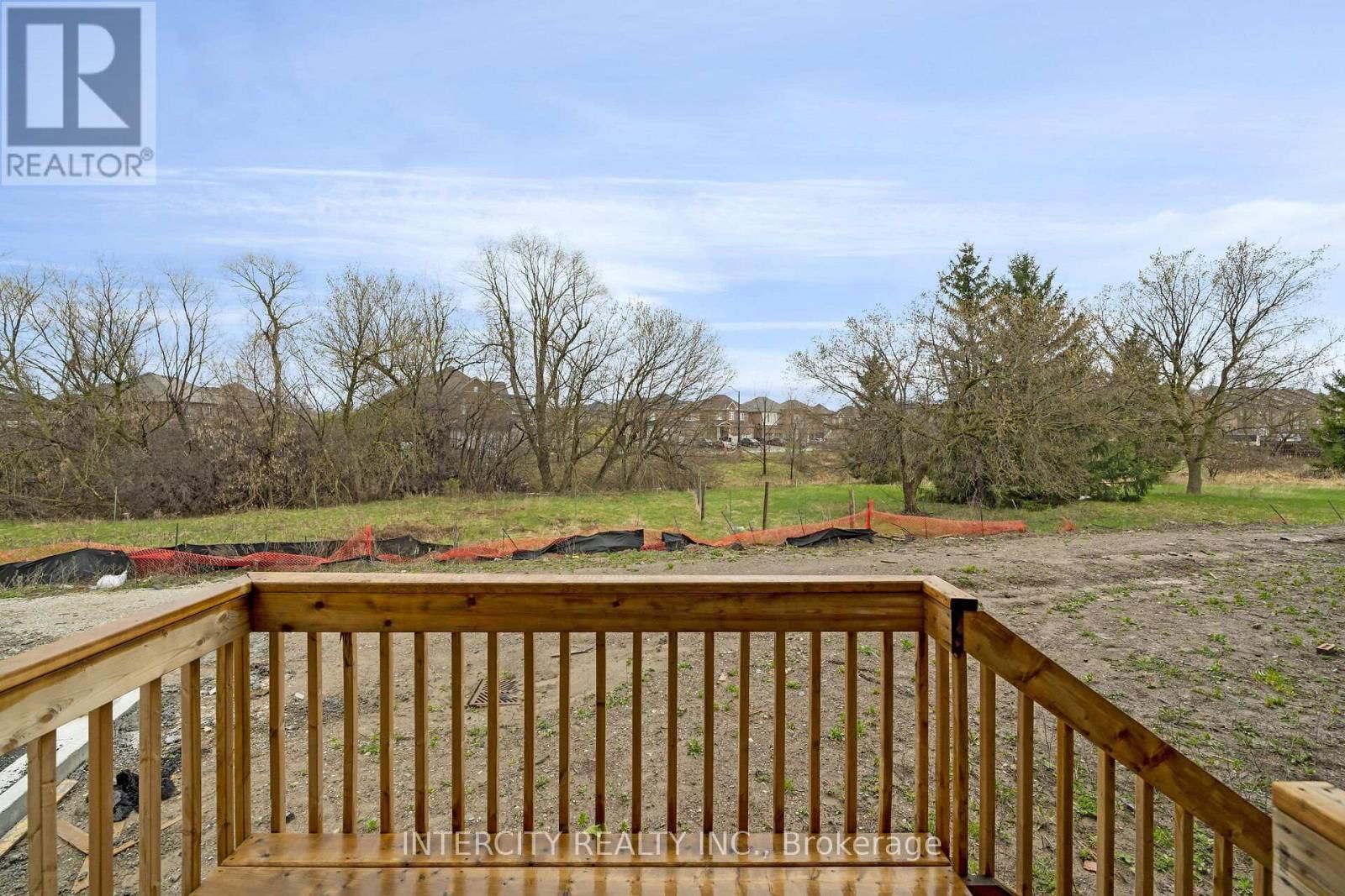 42 QUEENPOST DRIVE Image 9
