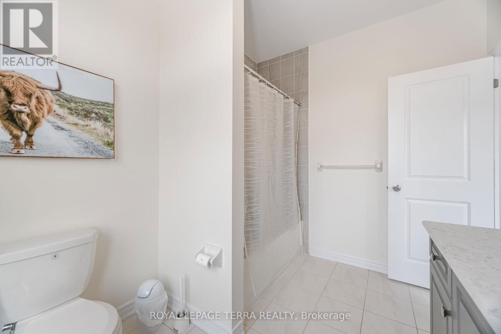 47 COBRIZA CRESCENT Image 31