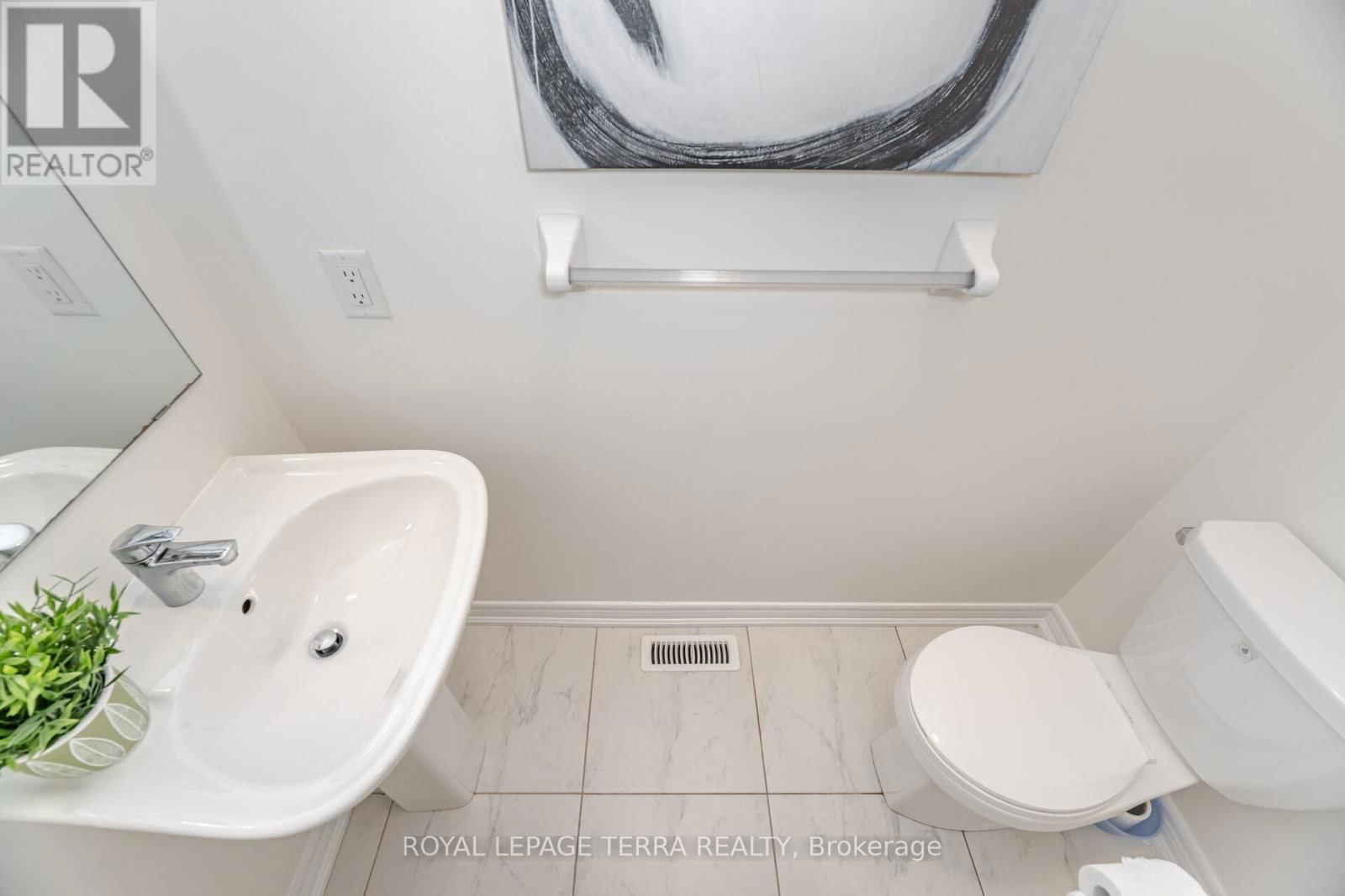 47 COBRIZA CRESCENT Image 37