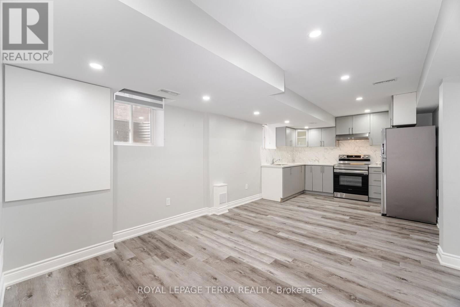 47 COBRIZA CRESCENT Image 41
