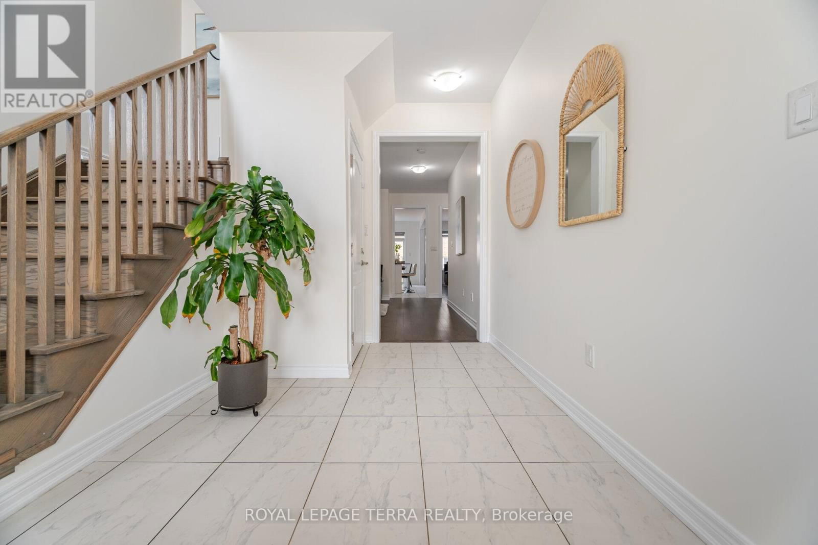 47 COBRIZA CRESCENT Image 6