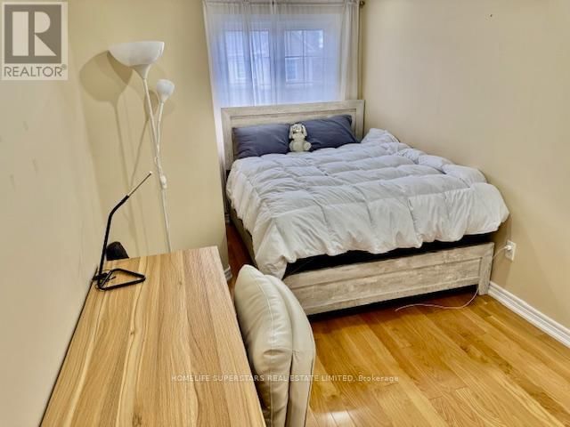 77 - 4950 ALBINA WAY Image 12