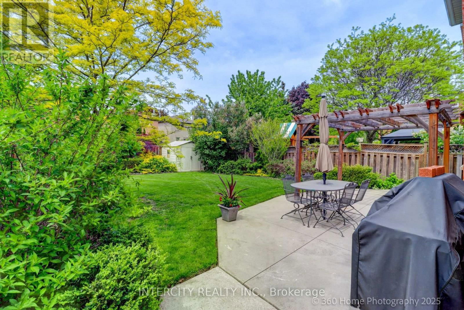 539 LANGPORT COURT Image 32