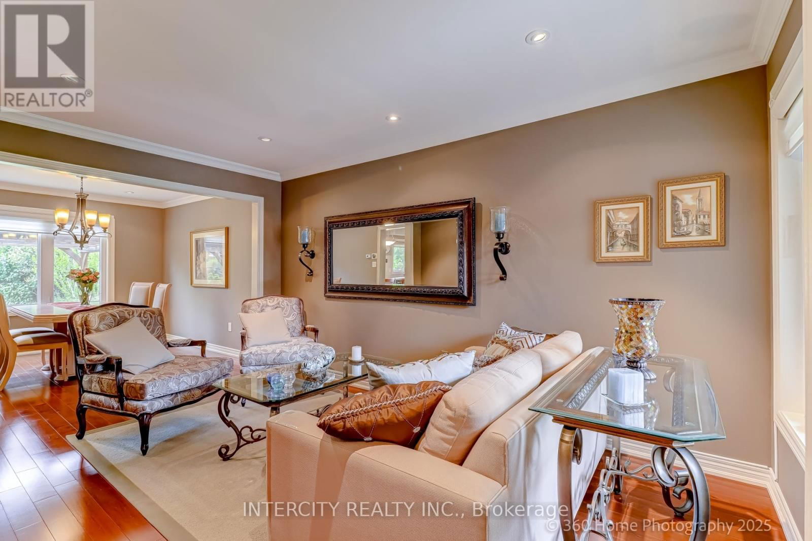 539 LANGPORT COURT Image 8