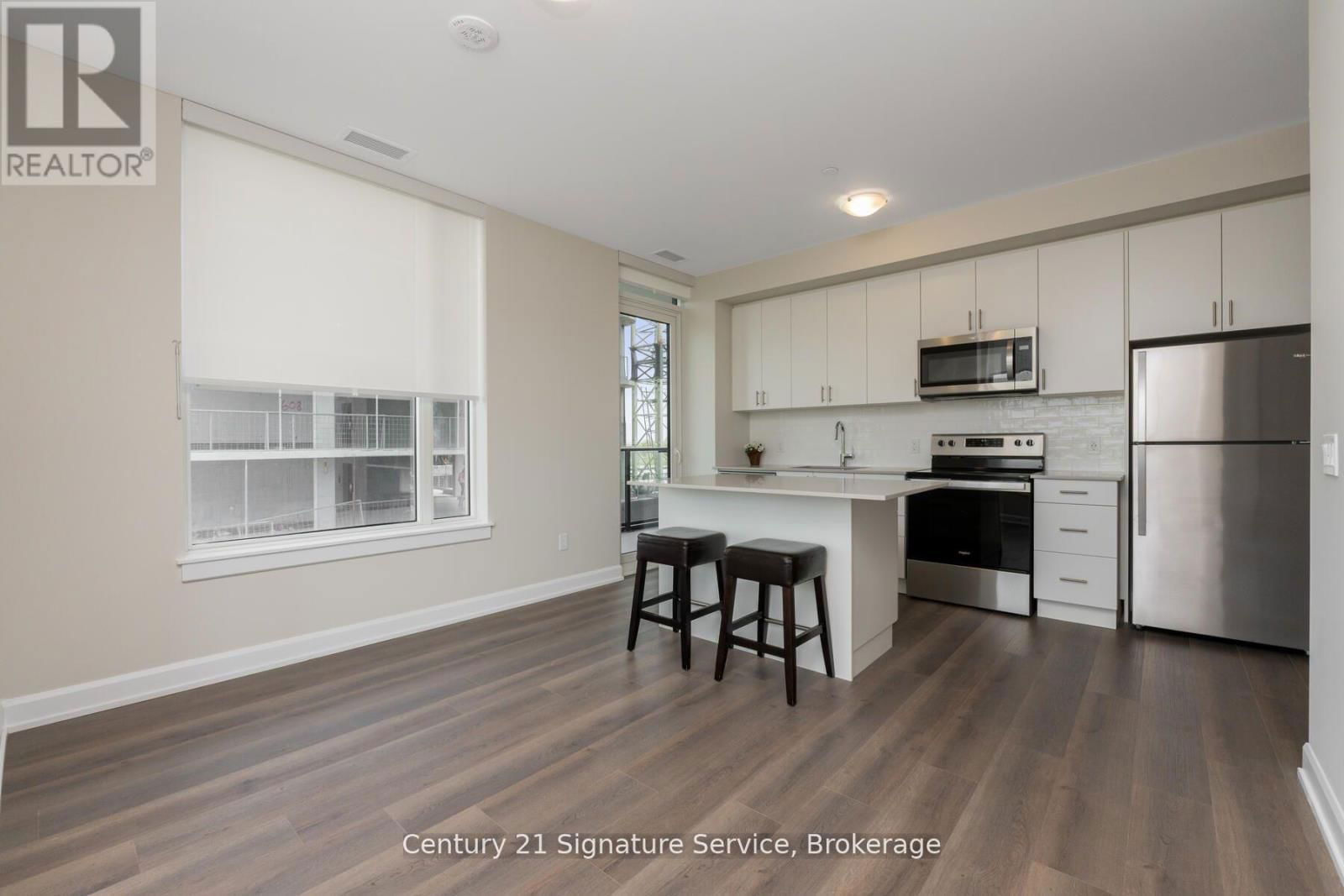 614 - 3220 WILLIAM COLTSON AVENUE Image 22