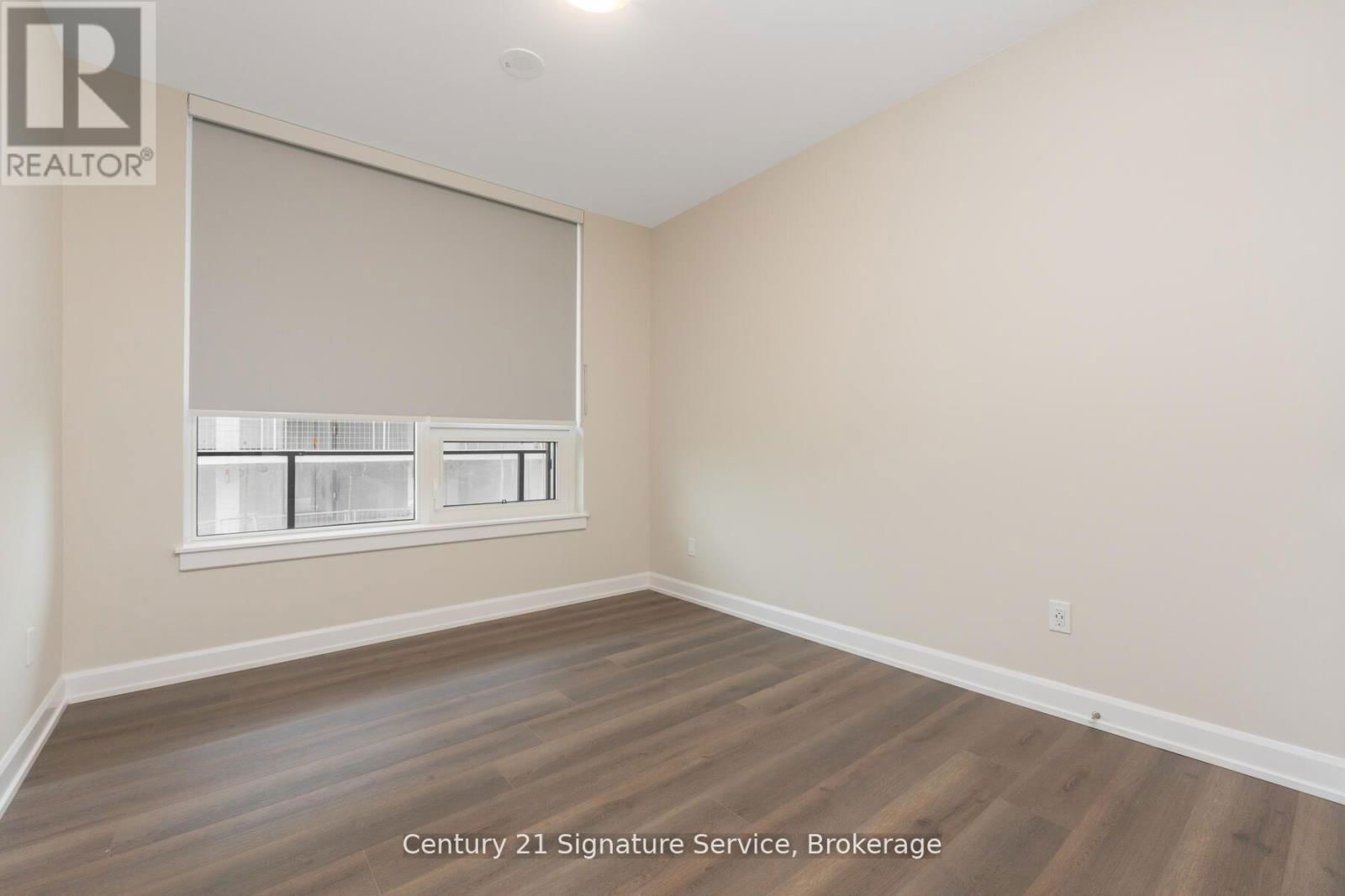614 - 3220 WILLIAM COLTSON AVENUE Image 29