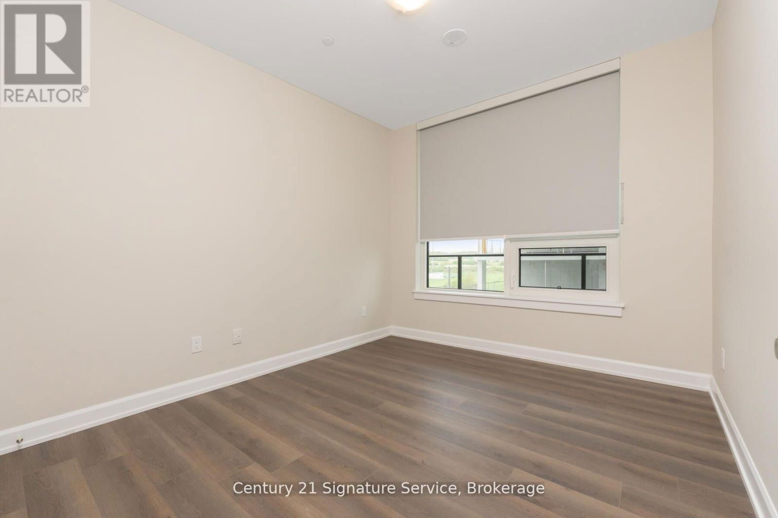 614 - 3220 WILLIAM COLTSON AVENUE Image 31
