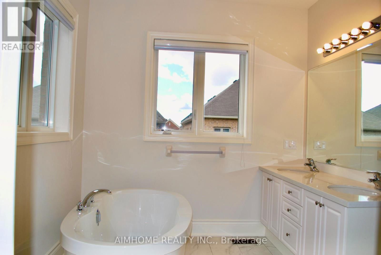 3192 MEADOW MARSH CRESCENT Image 30