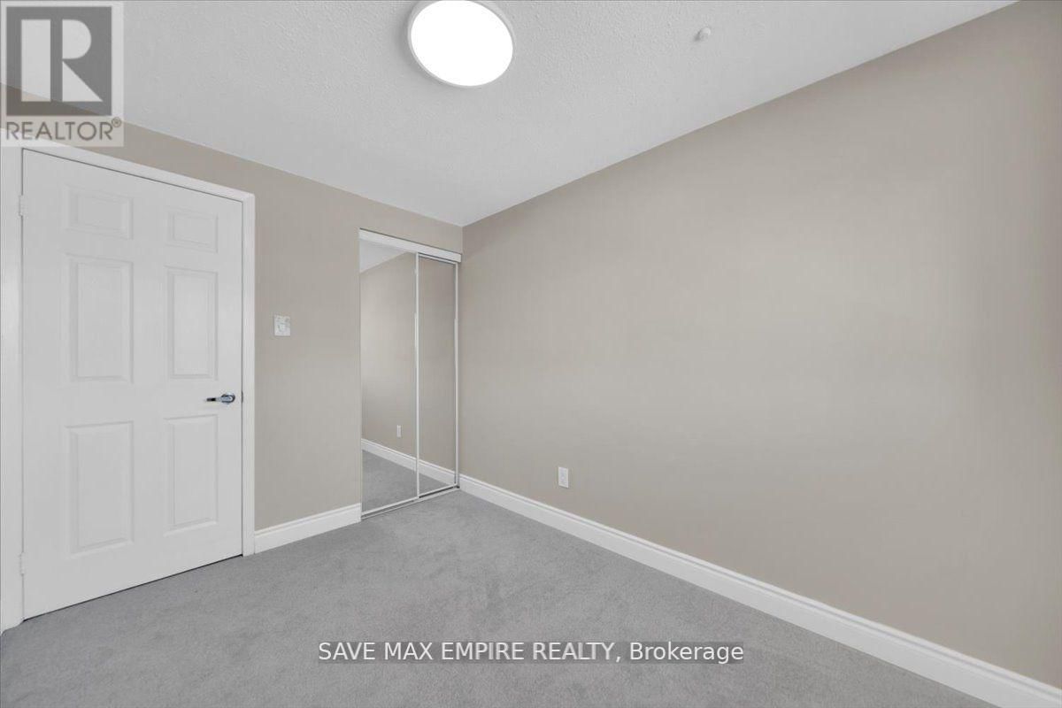18 HASTING SQUARE Image 22