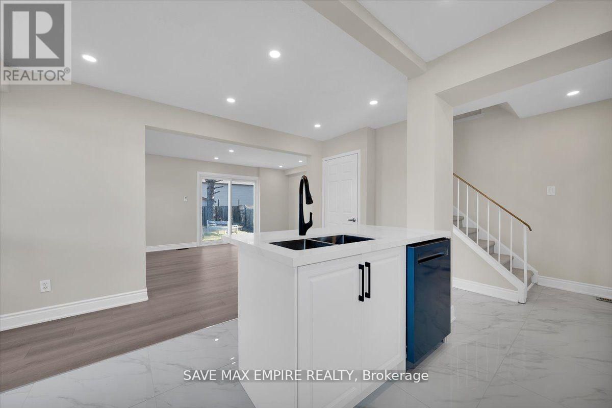 18 HASTING SQUARE Image 8