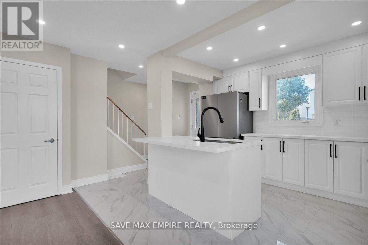 18 HASTING SQUARE Image 9