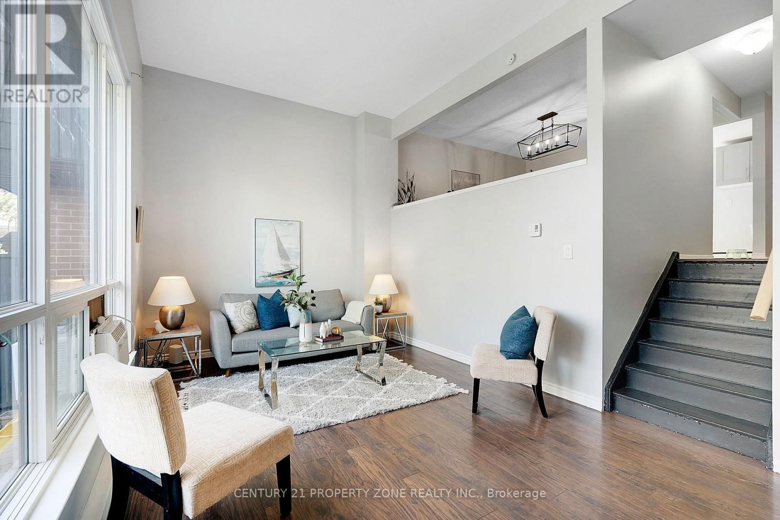 55 DARRAS COURT Image 4