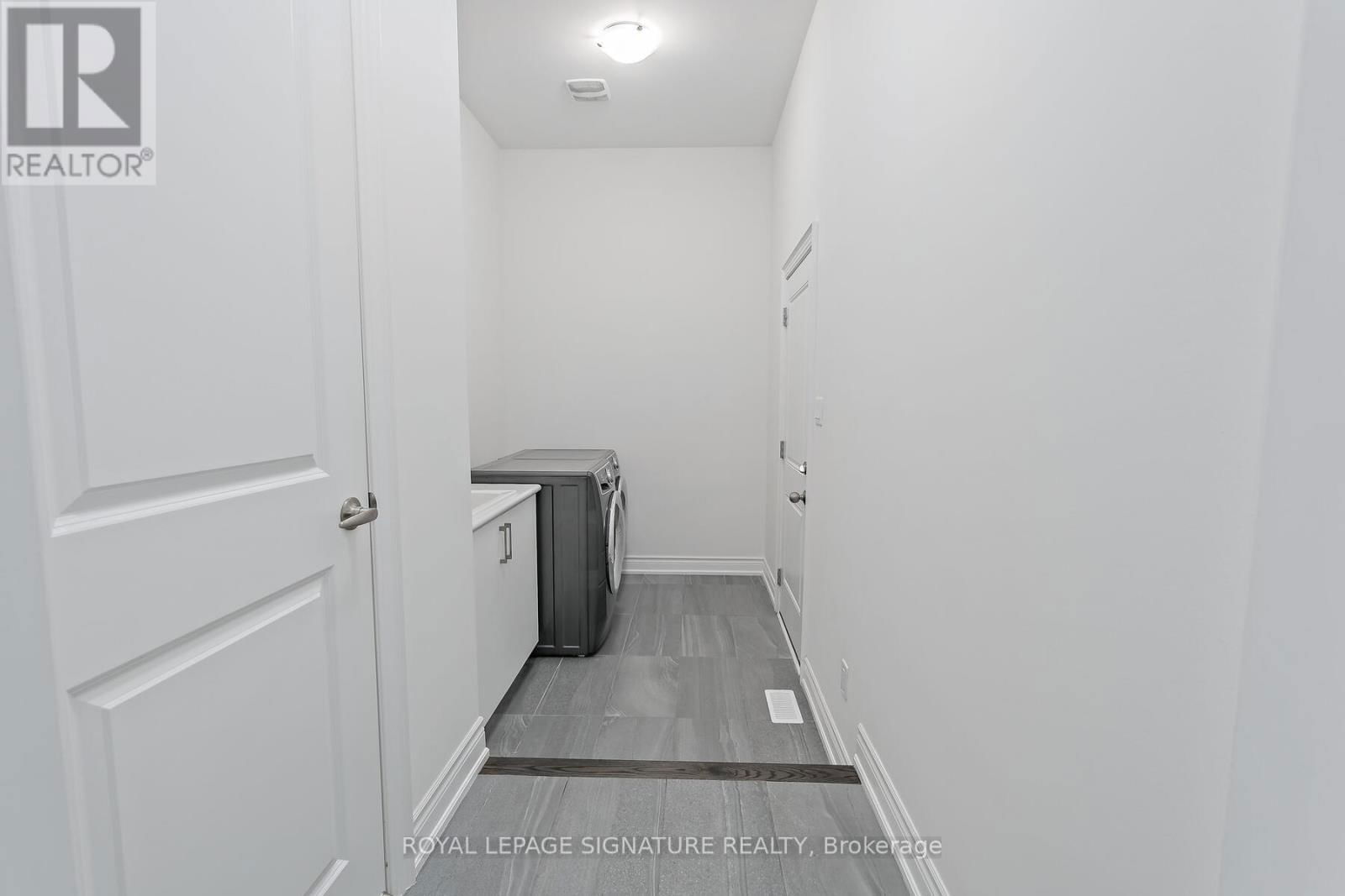 21 VINEYARD DRIVE Image 19