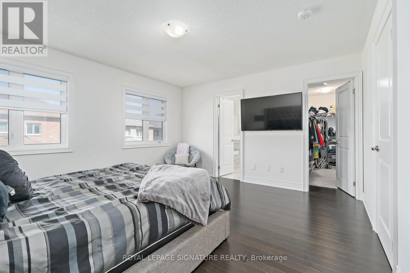 21 VINEYARD DRIVE Image 23