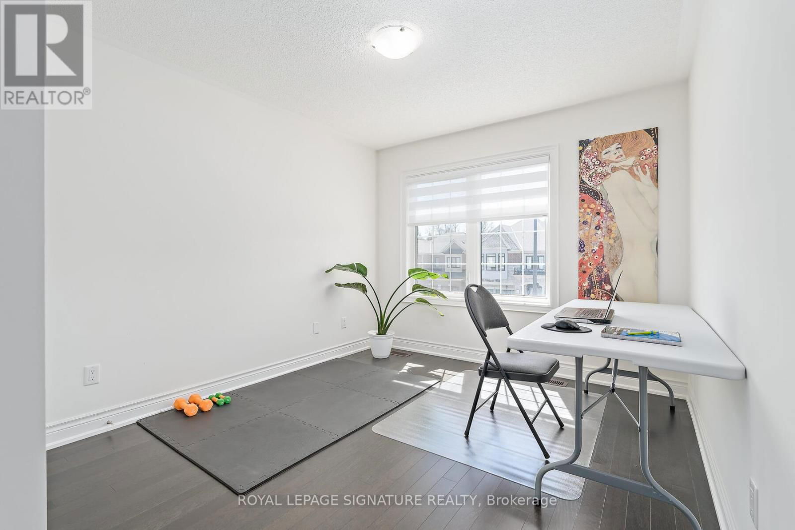 21 VINEYARD DRIVE Image 30