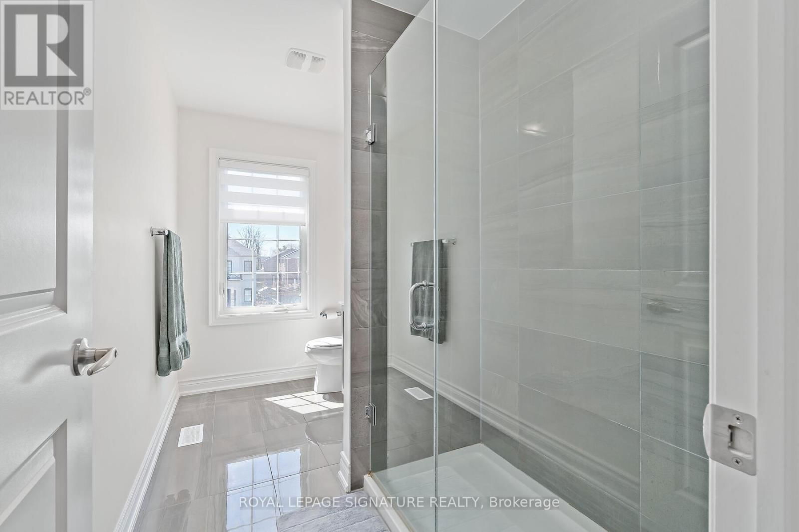 21 VINEYARD DRIVE Image 31