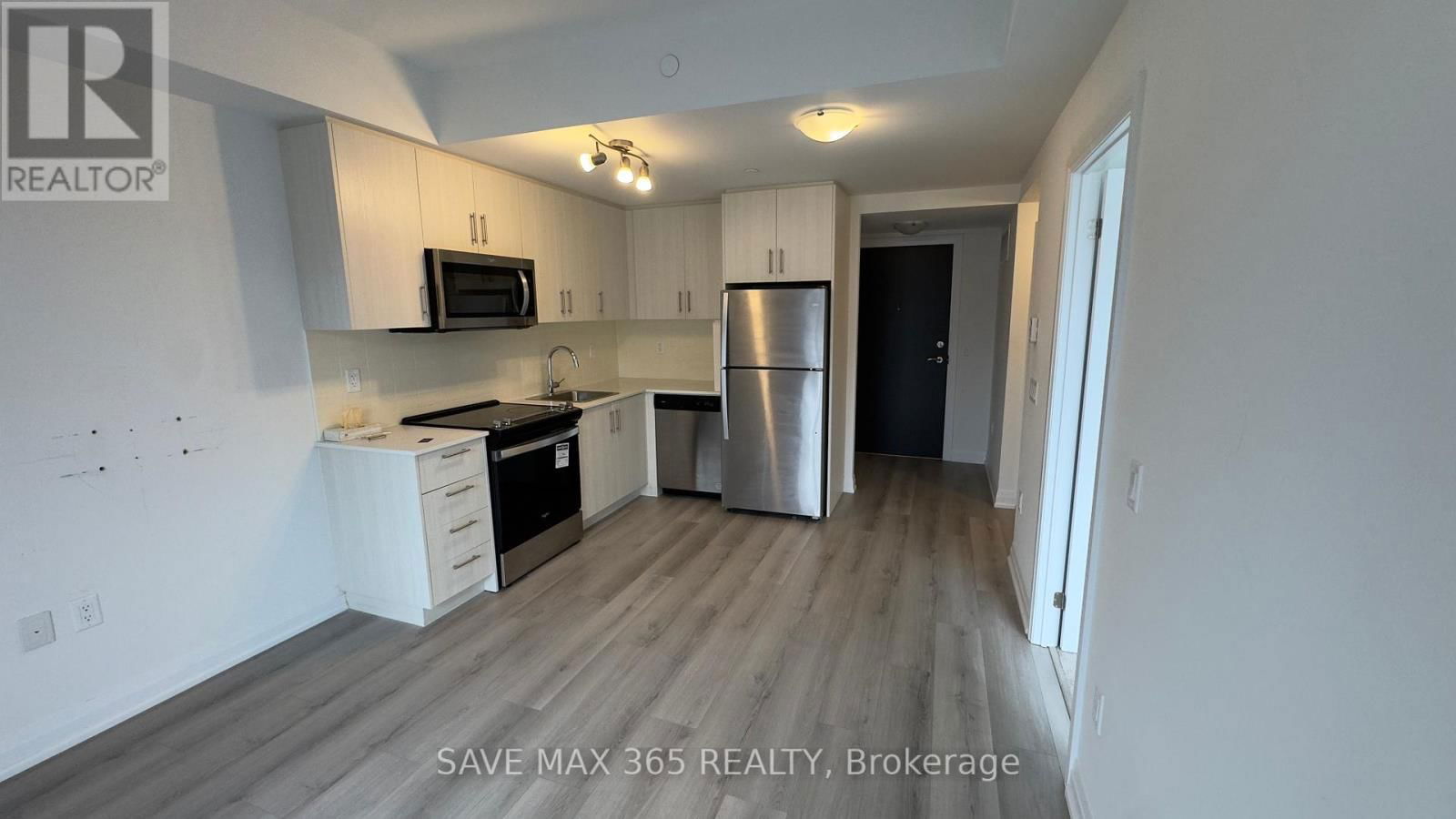 254 - 65 ATTMAR DRIVE Image 11