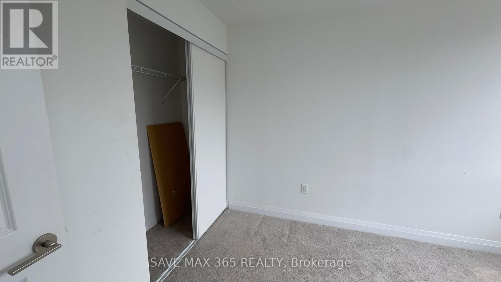 254 - 65 ATTMAR DRIVE Image 12