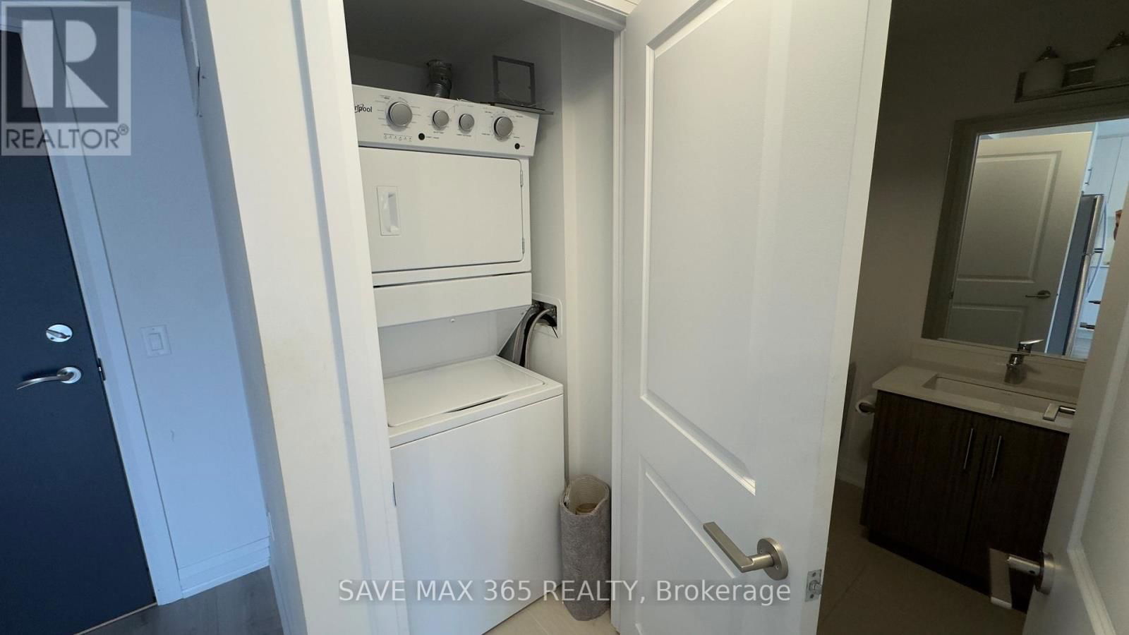 254 - 65 ATTMAR DRIVE Image 15