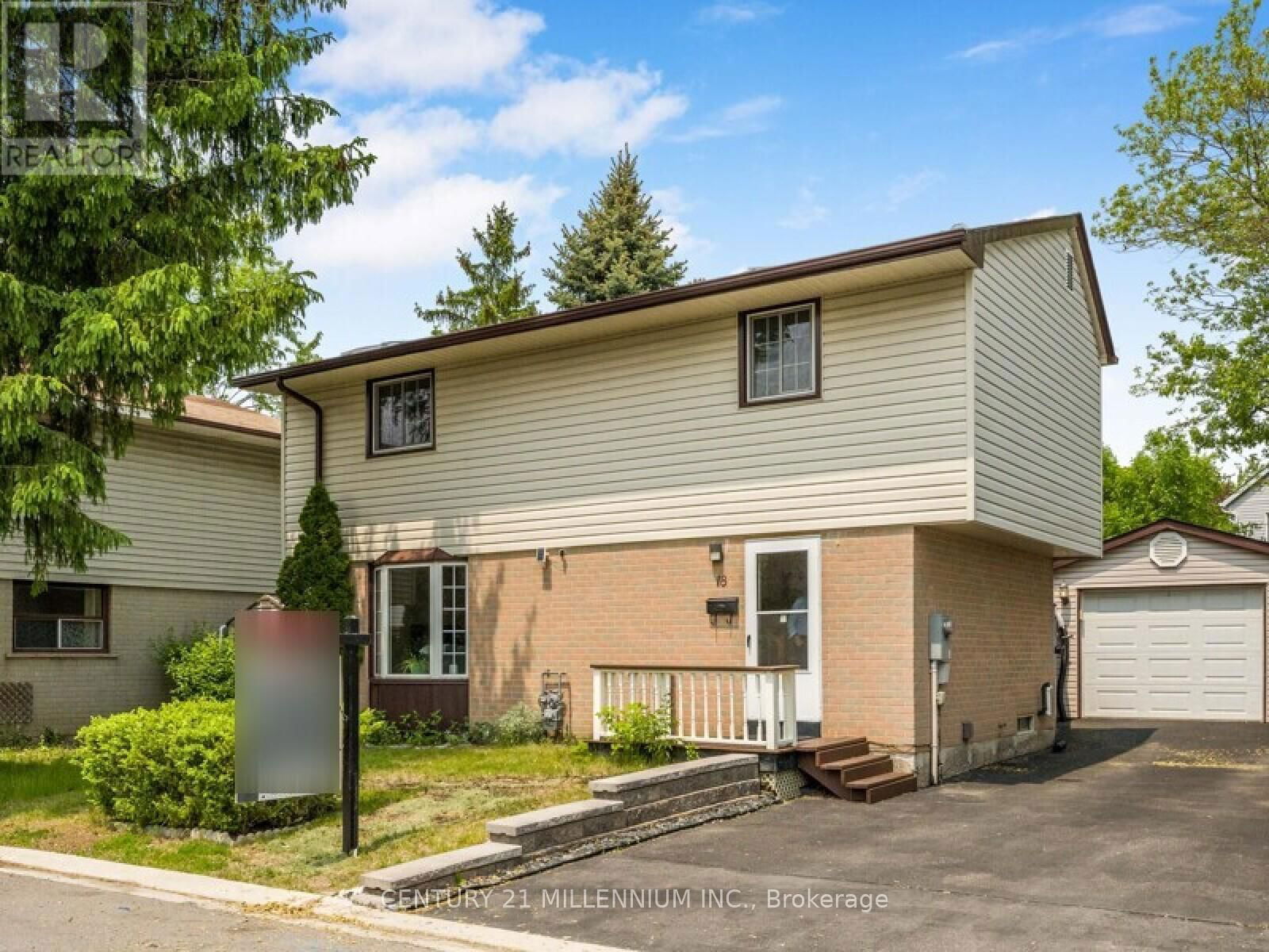 18 GREENHILLS SQUARE Image 1