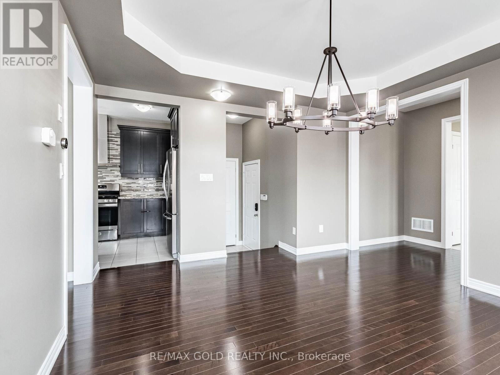 359 ROBERT PARKINSON DRIVE Image 11