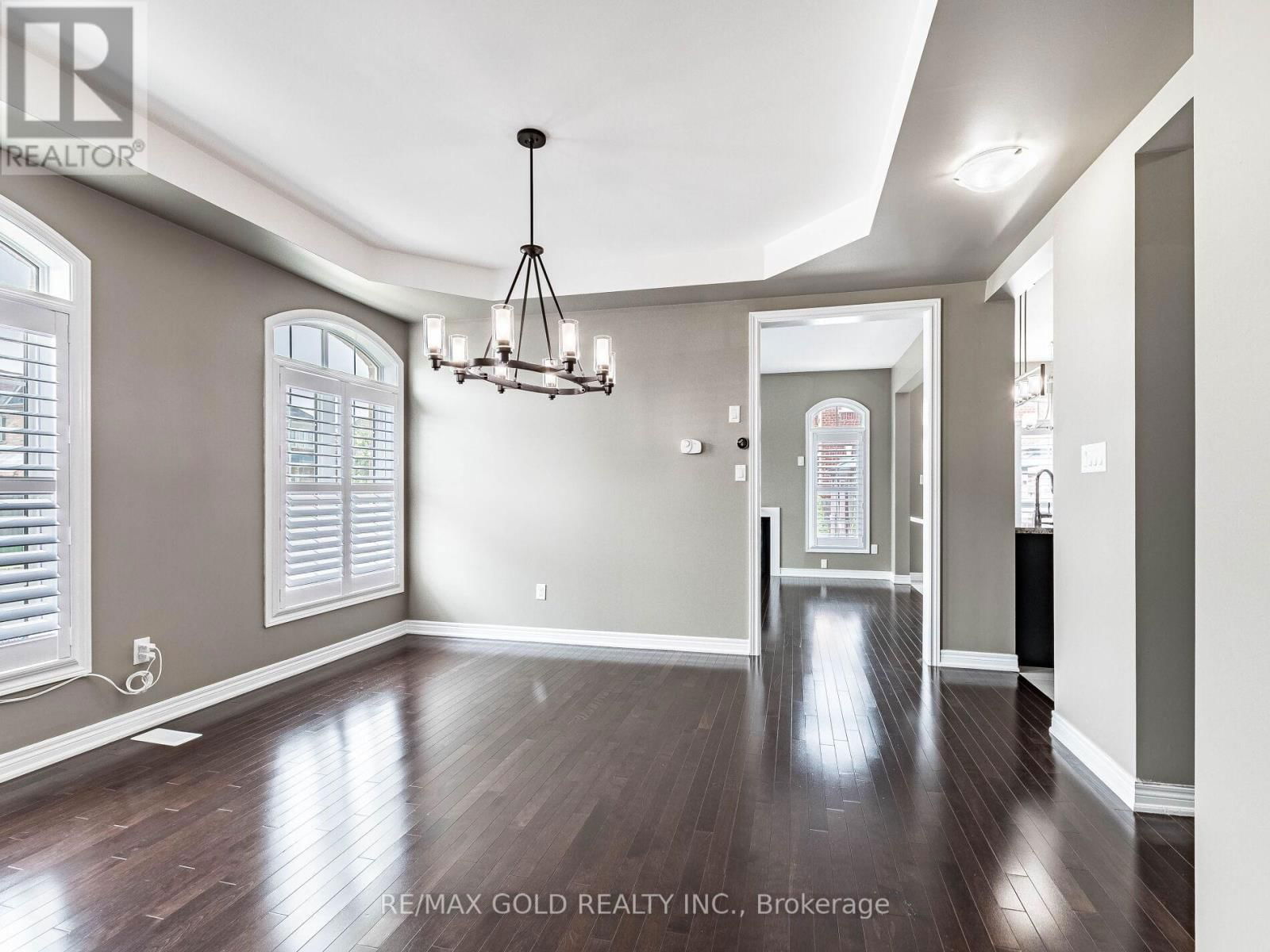359 ROBERT PARKINSON DRIVE Image 12