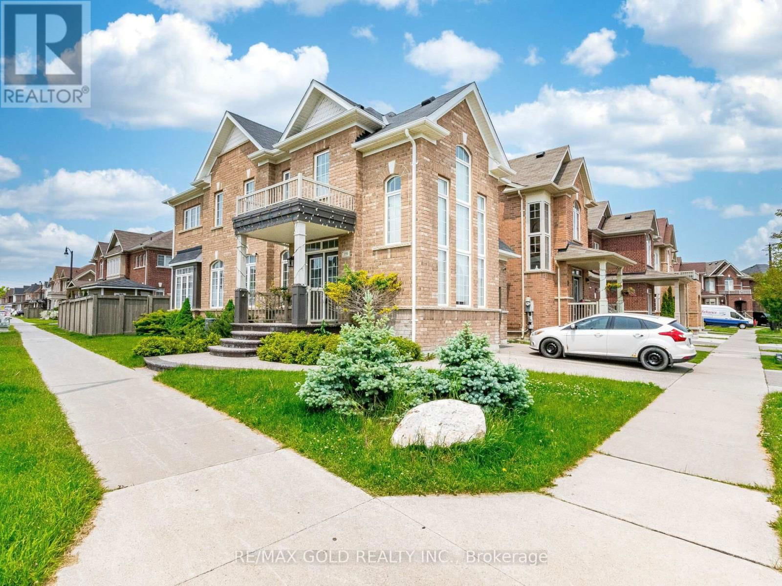 359 ROBERT PARKINSON DRIVE Image 2