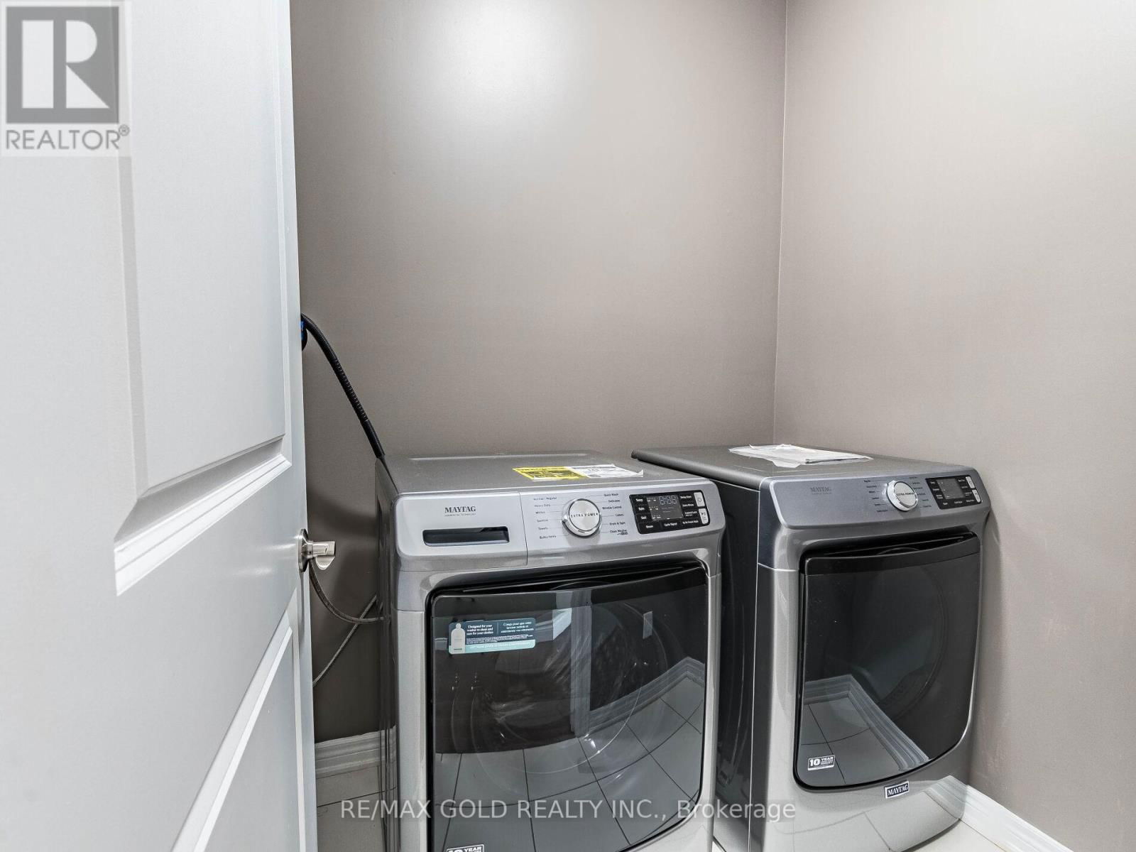 359 ROBERT PARKINSON DRIVE Image 42