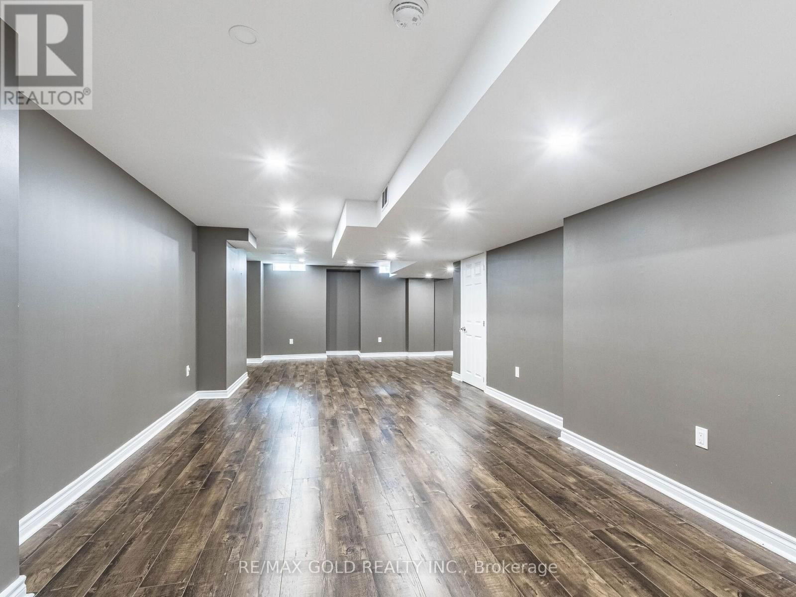 359 ROBERT PARKINSON DRIVE Image 44