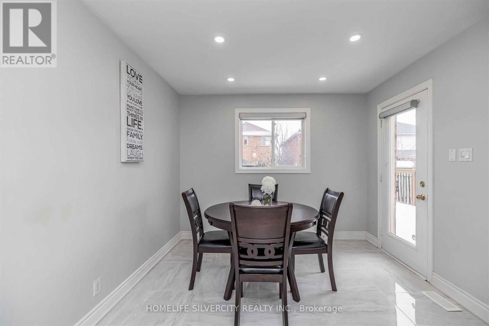 39 SUMMERDALE CRESCENT Image 10