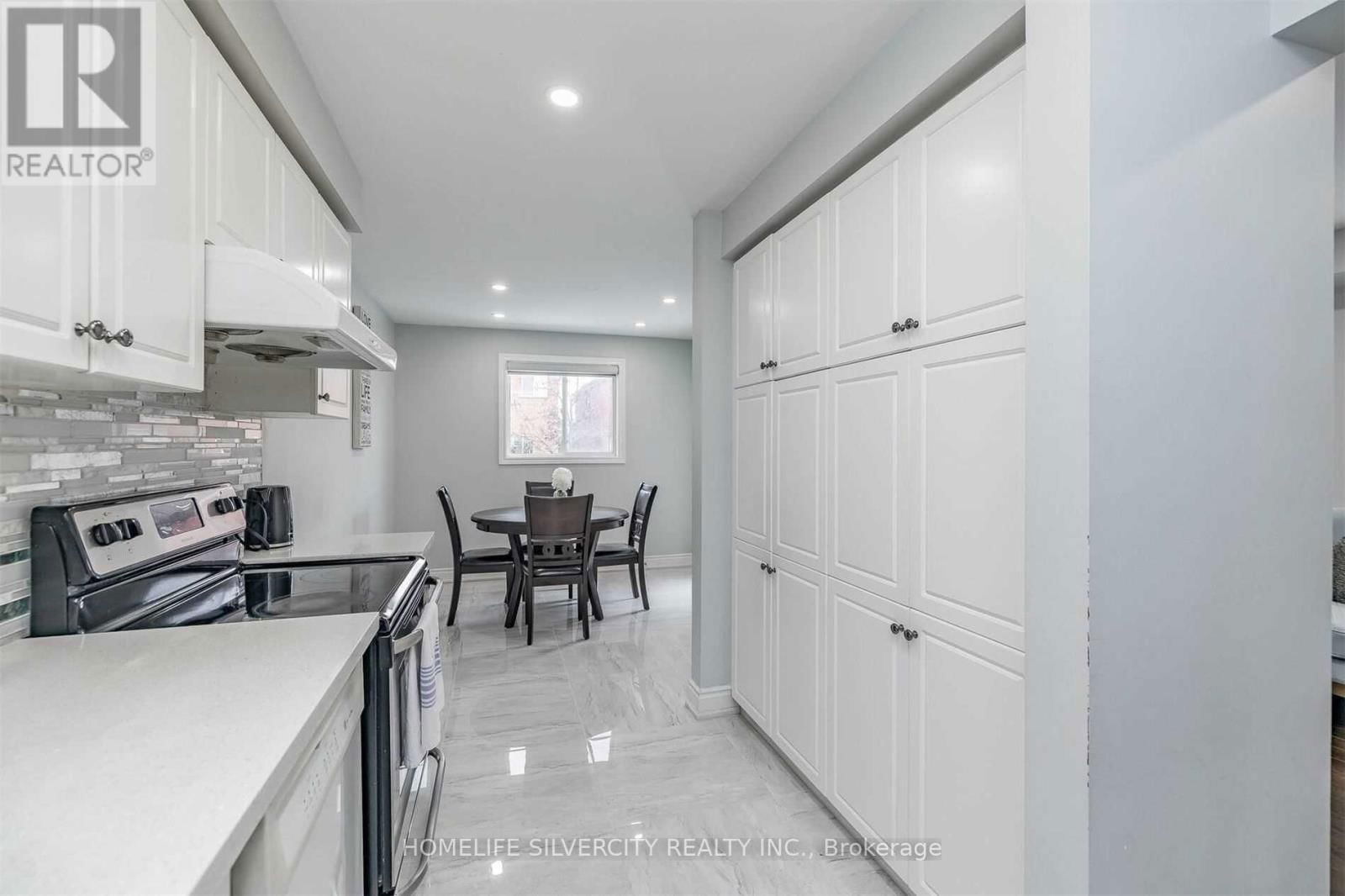 39 SUMMERDALE CRESCENT Image 14