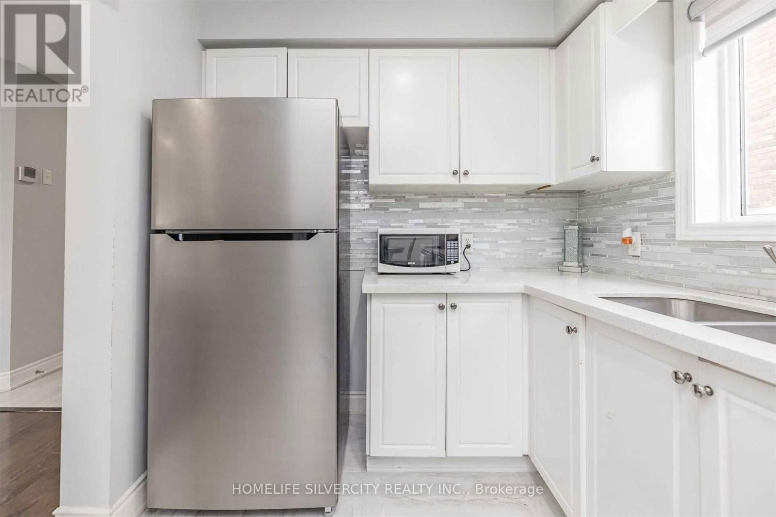 39 SUMMERDALE CRESCENT Image 17
