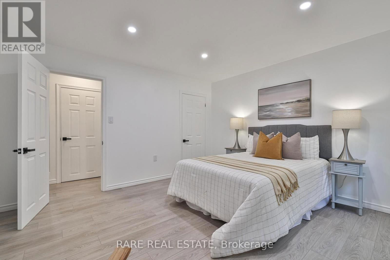 1111 KIPLING AVENUE Image 24