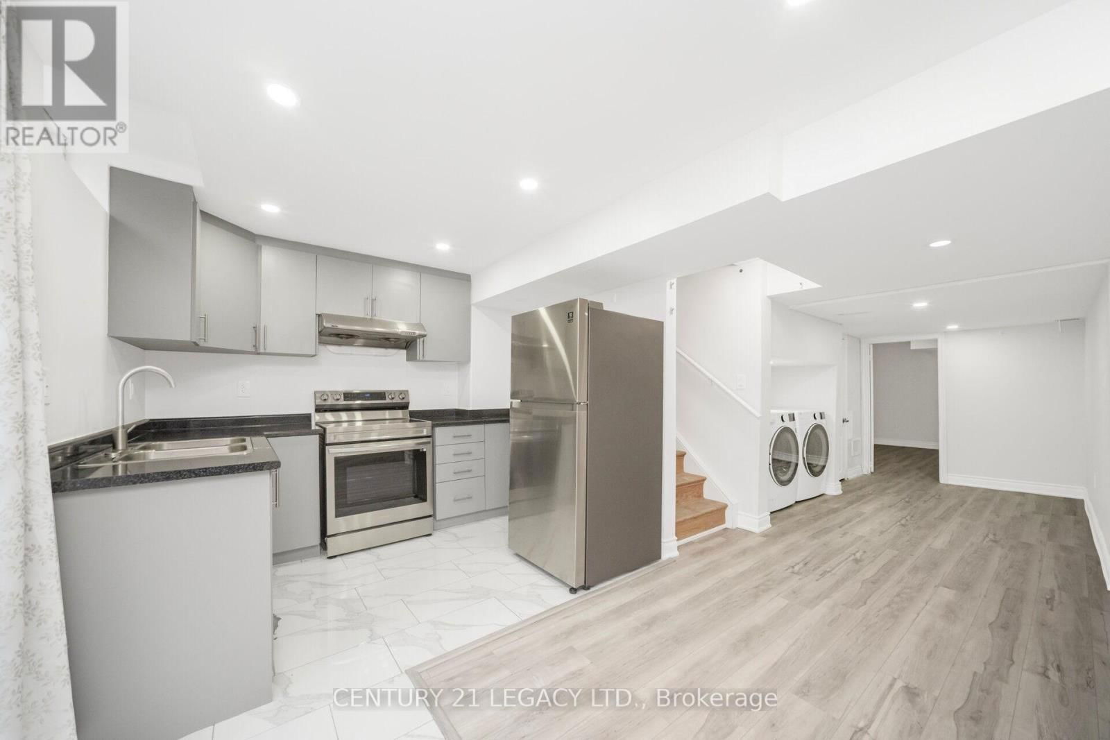28 SUNNYBROOK CRESCENT Image 39