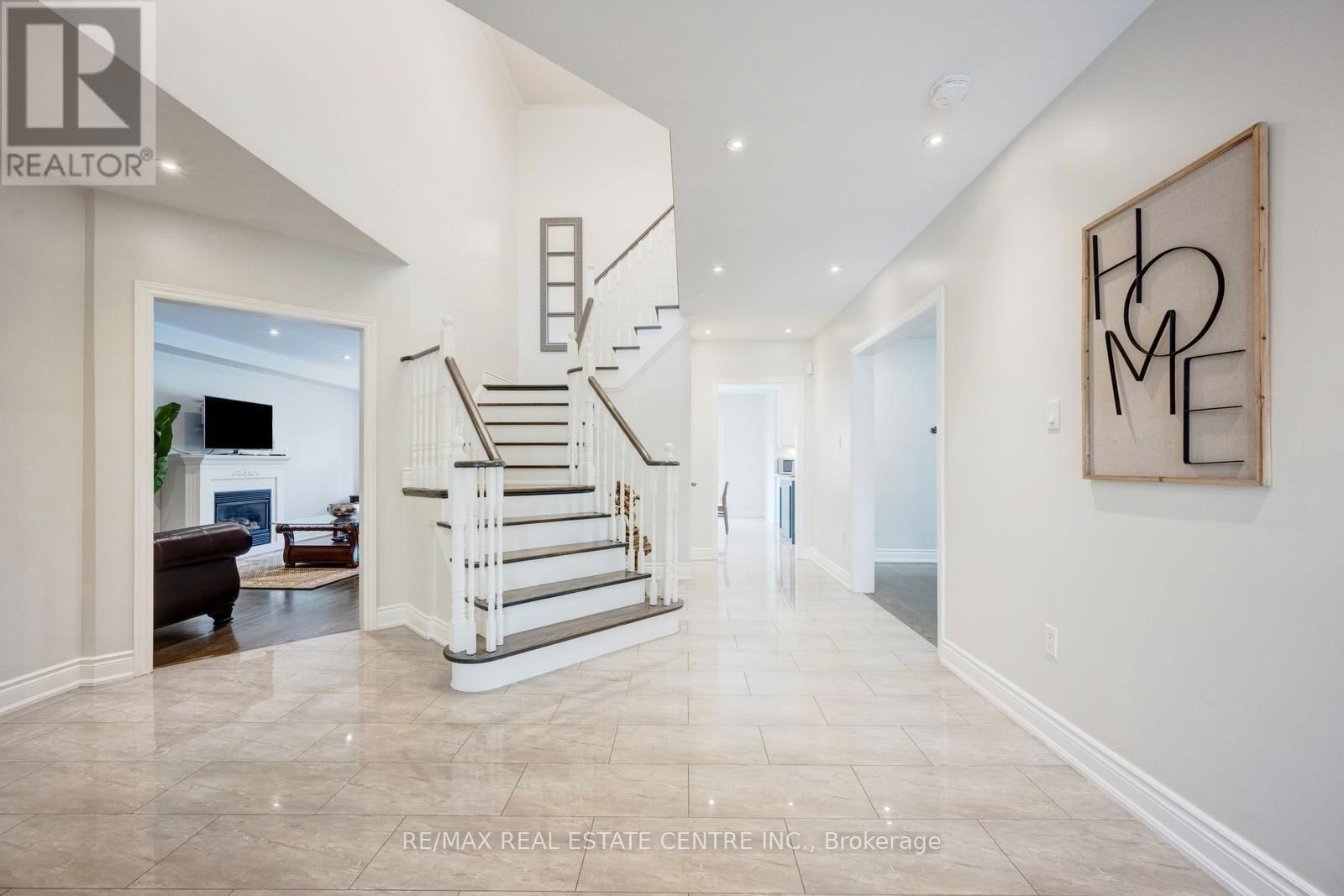 6361 DONWAY DRIVE Image 10