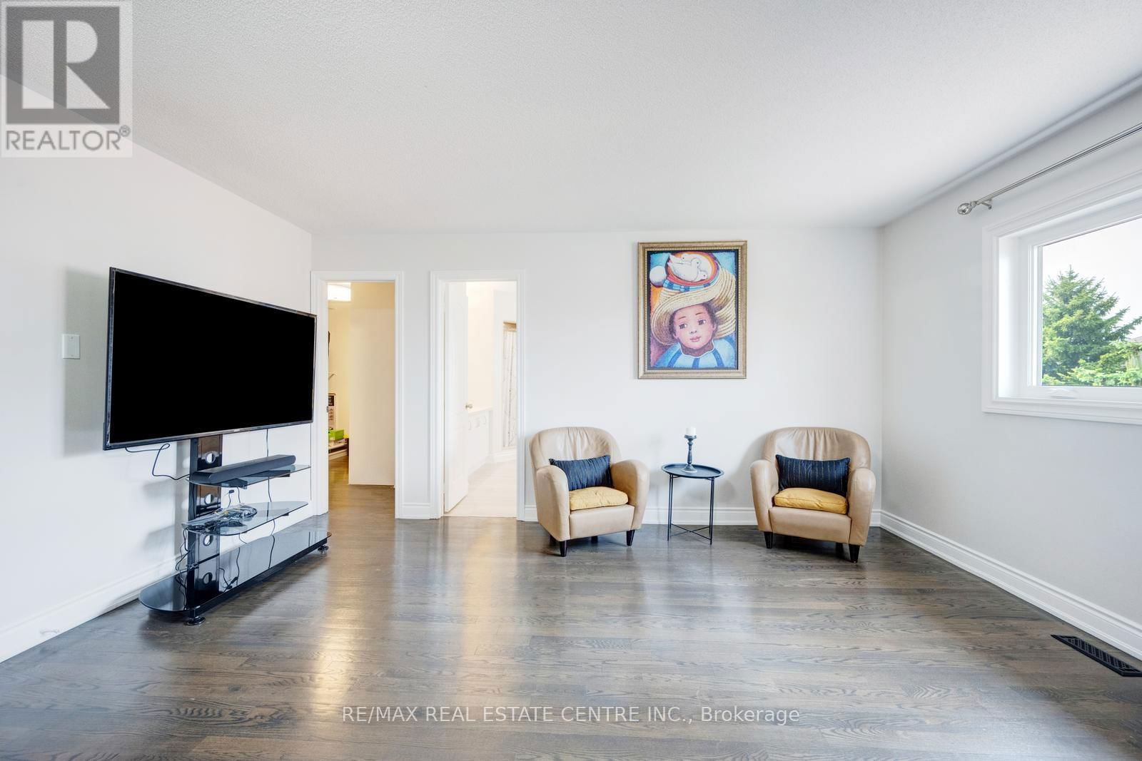 6361 DONWAY DRIVE Image 23