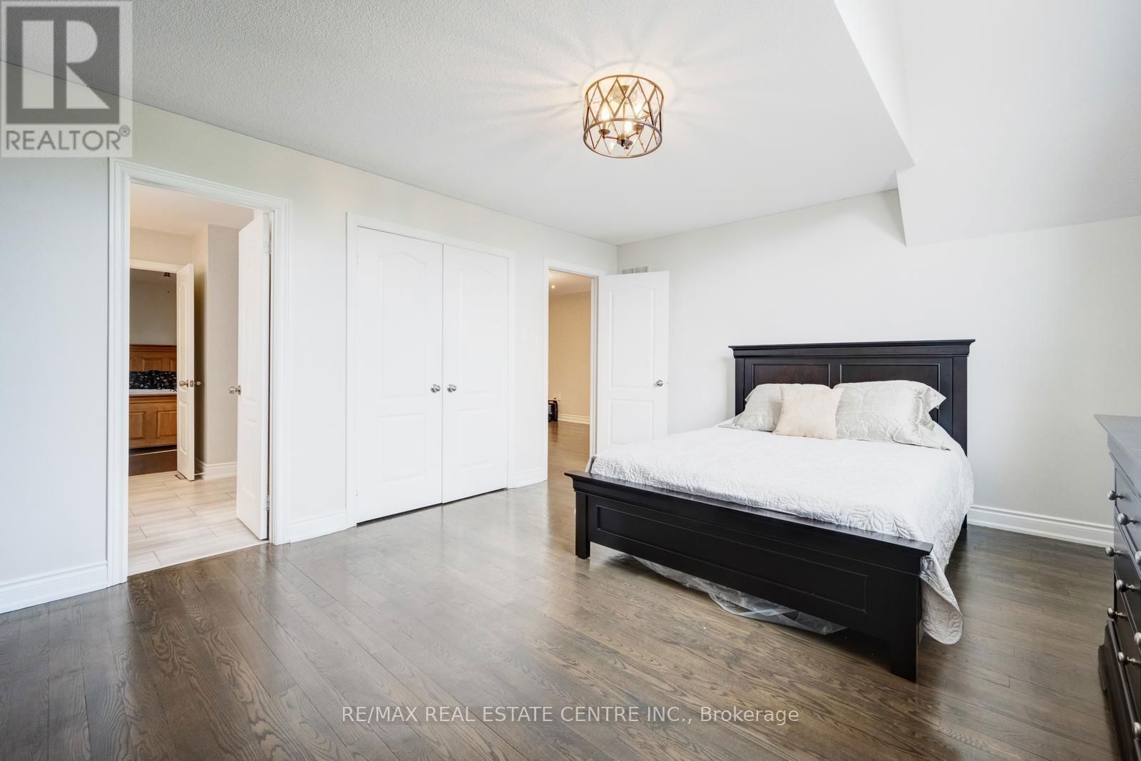 6361 DONWAY DRIVE Image 29