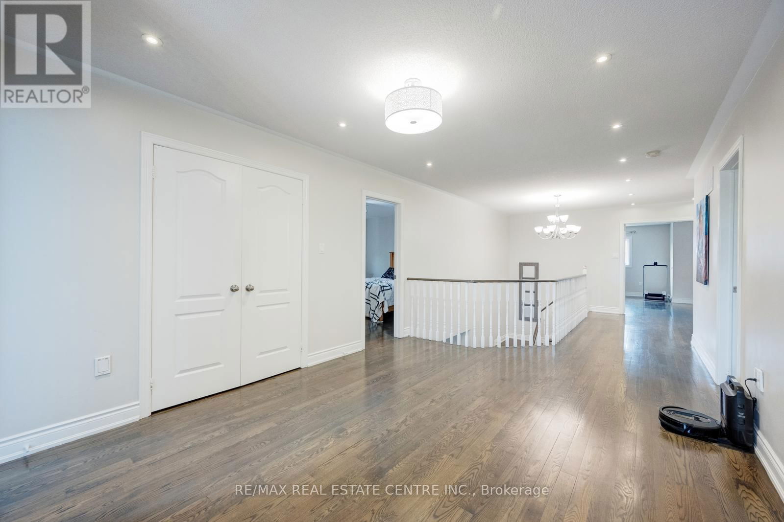 6361 DONWAY DRIVE Image 35