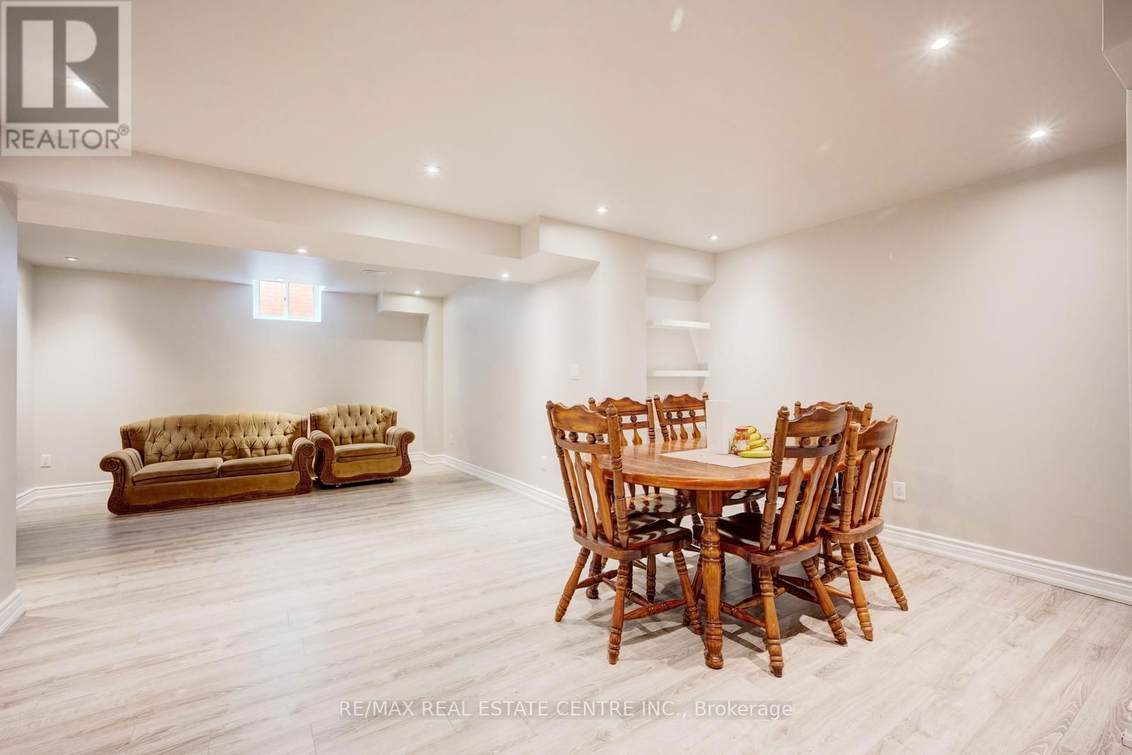 6361 DONWAY DRIVE Image 37