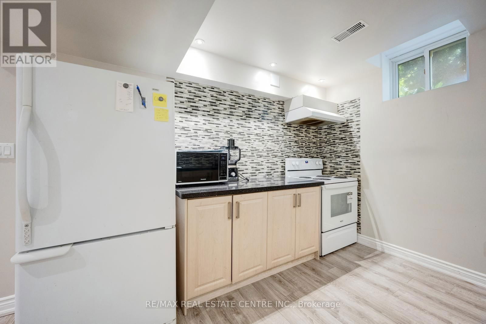 6361 DONWAY DRIVE Image 39