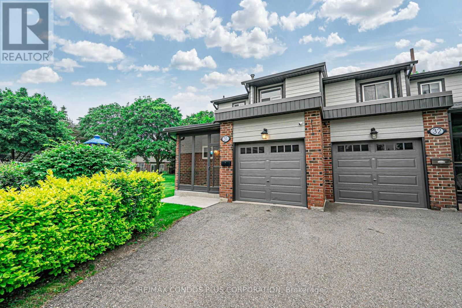 31 - 525 MEADOWS BOULEVARD Image 2