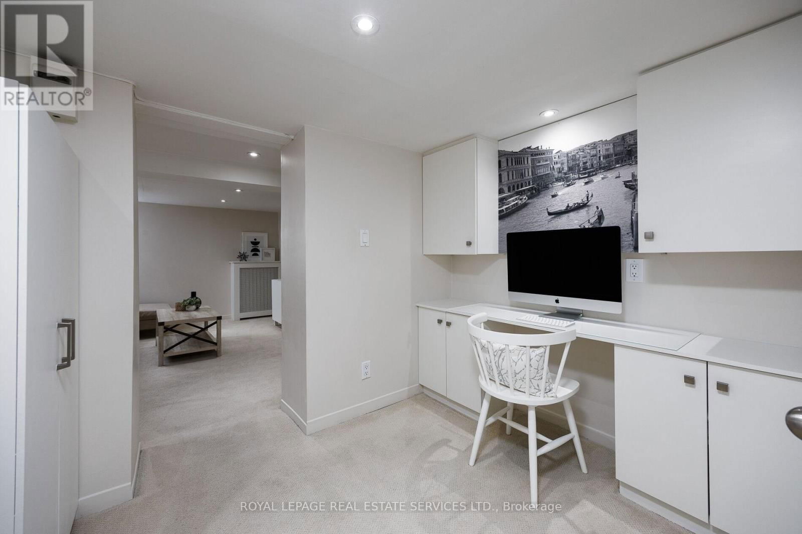 17 DANIELS STREET Image 30