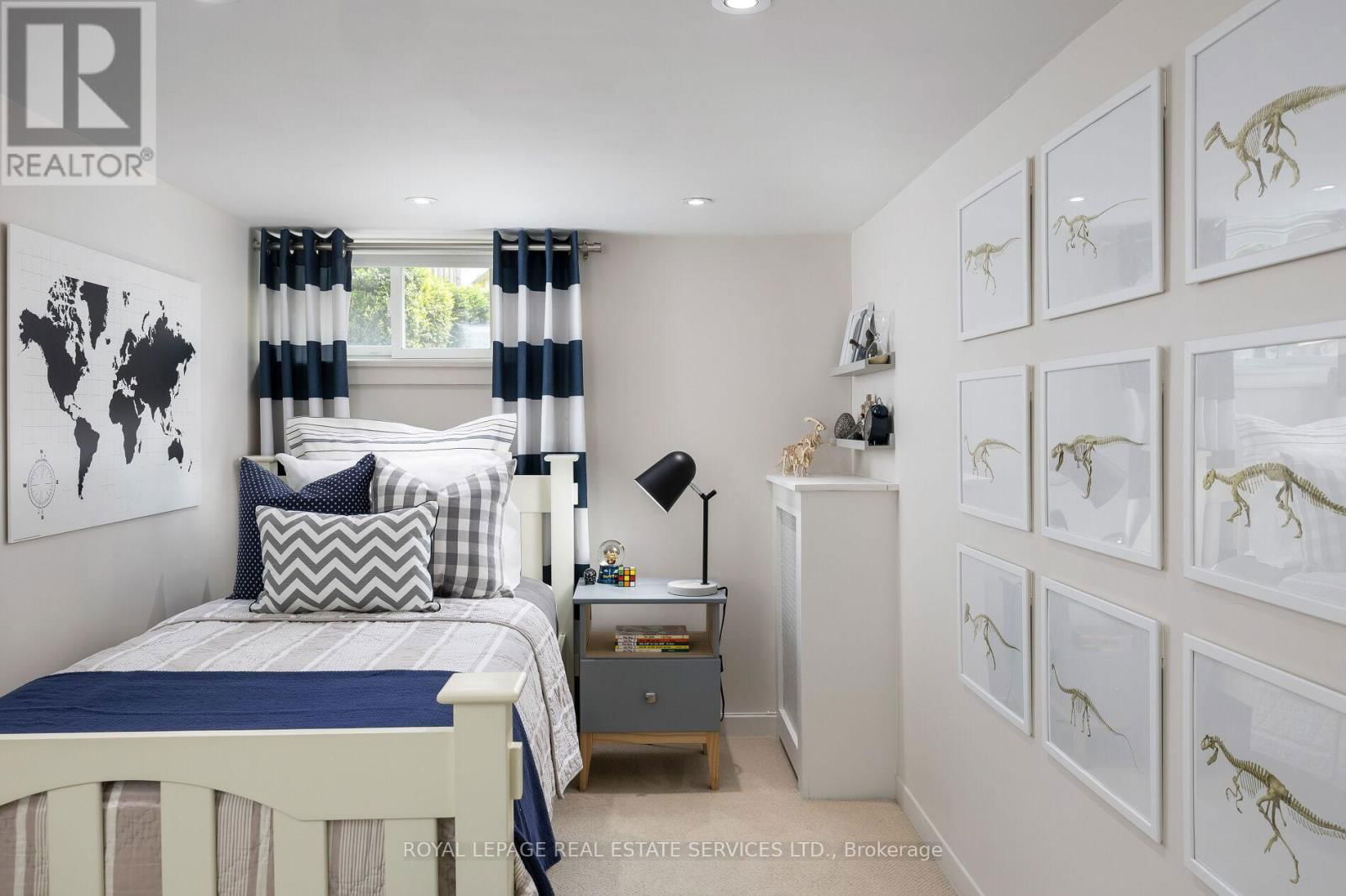 17 DANIELS STREET Image 32