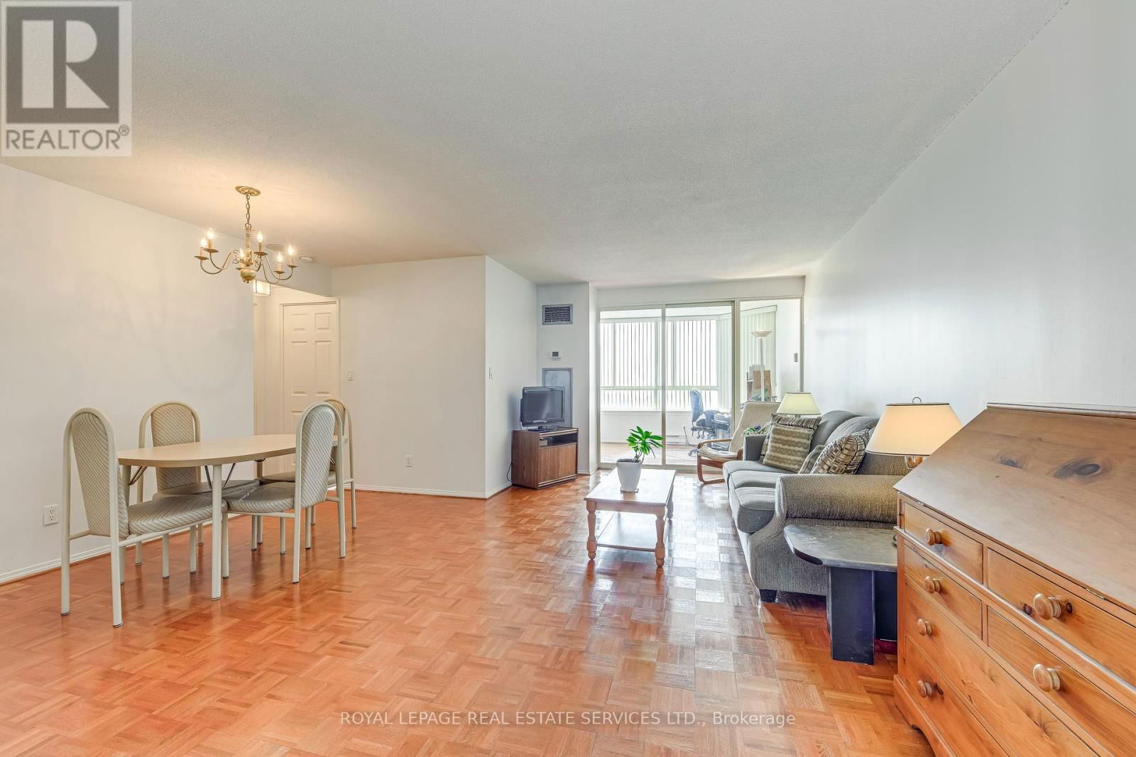2111 - 3605 KARIYA DRIVE Image 14