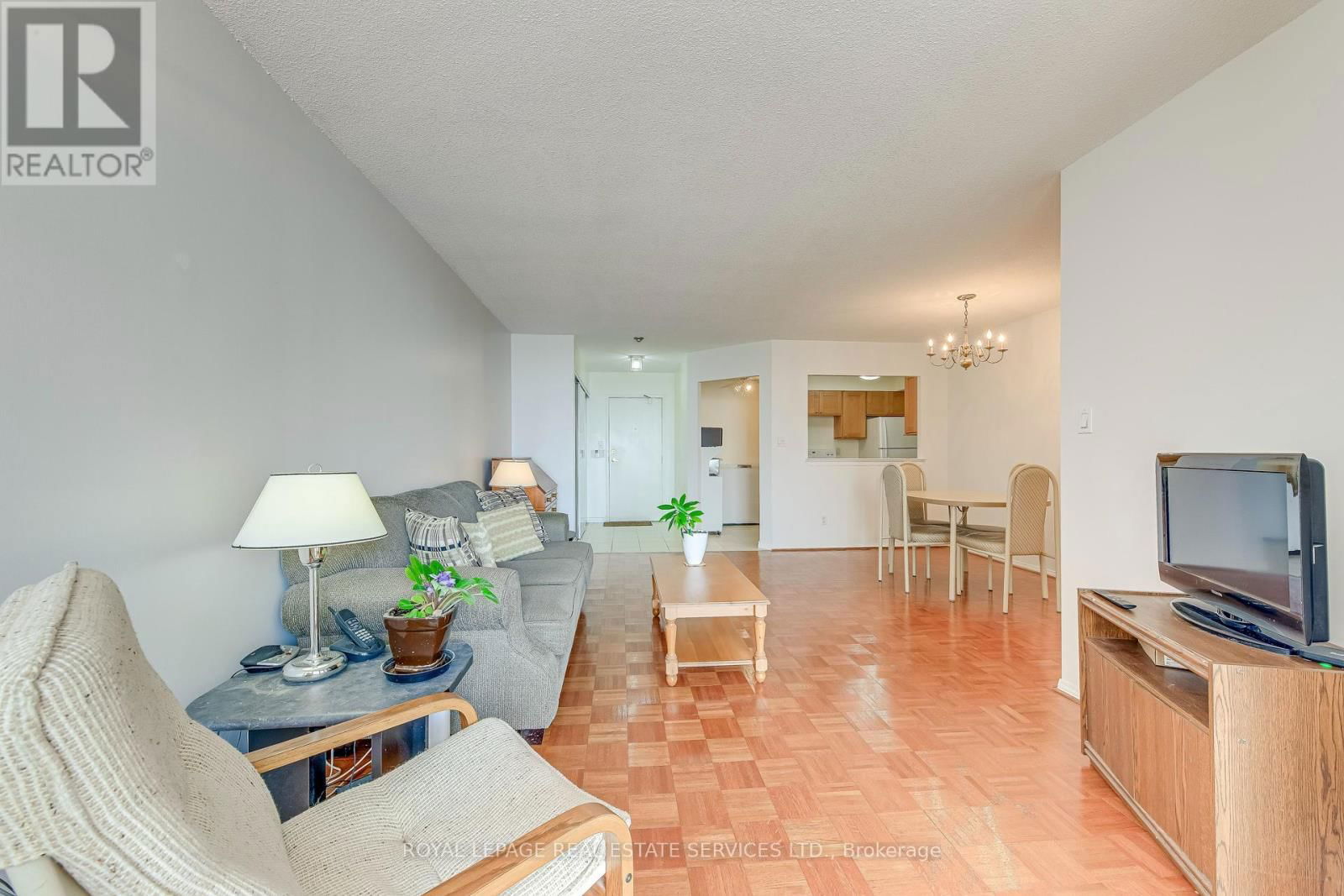2111 - 3605 KARIYA DRIVE Image 17