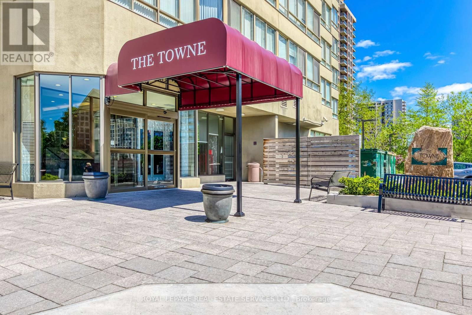 2111 - 3605 KARIYA DRIVE Image 2