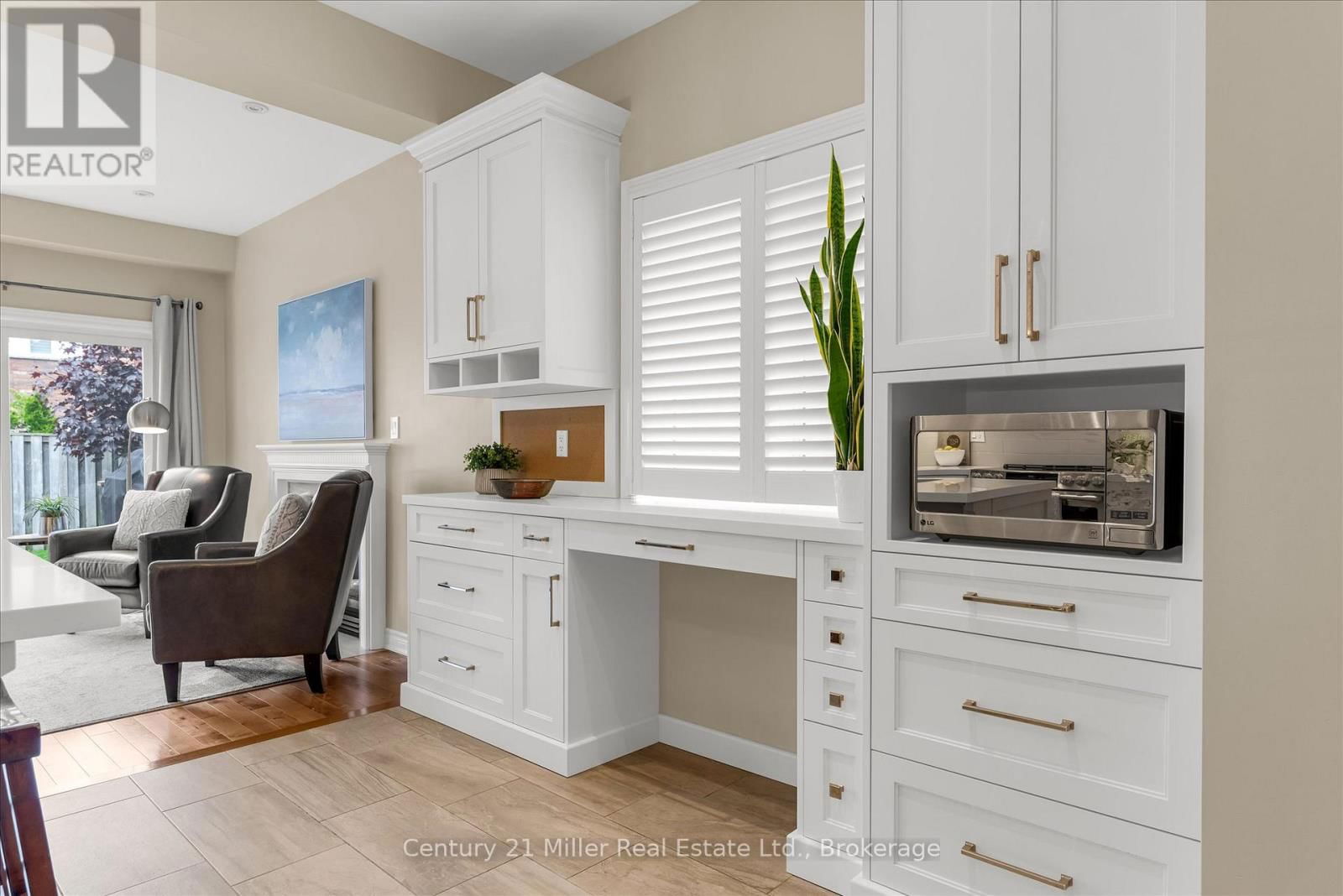 2426 FELHABER CRESCENT Image 10